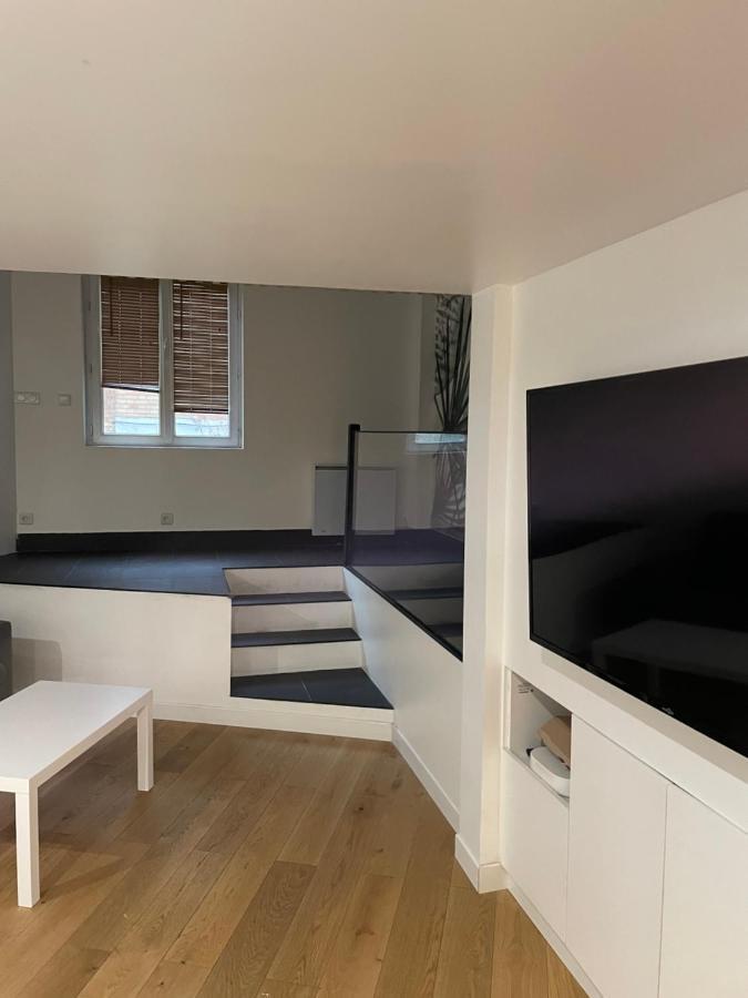 Porte De Apartment *